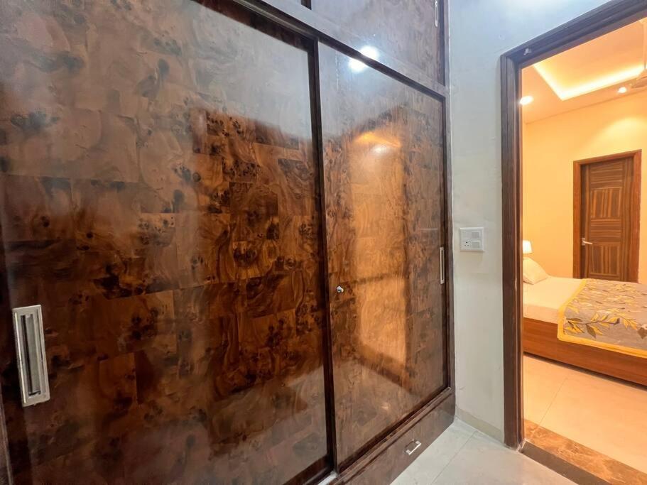 5Bhk Home Away From Home At Ranjit Avenue Amritsar Extérieur photo
