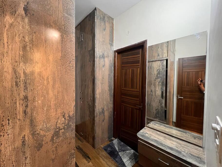 5Bhk Home Away From Home At Ranjit Avenue Amritsar Extérieur photo